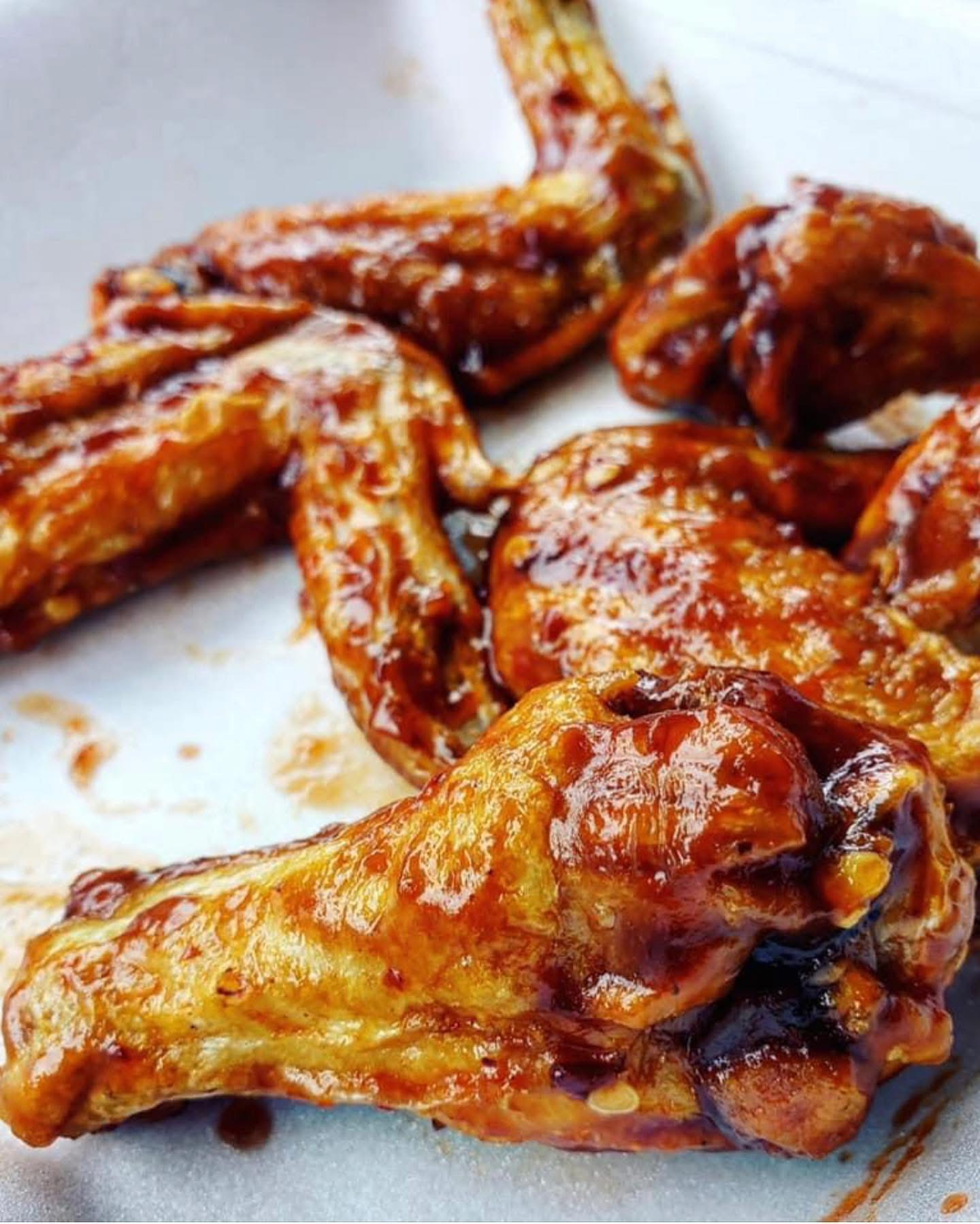 Sauced wings from Earnie’s Food Truck